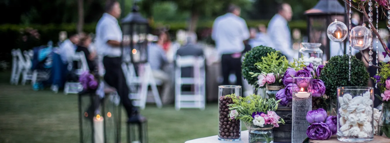 top tips for happy wedding guests