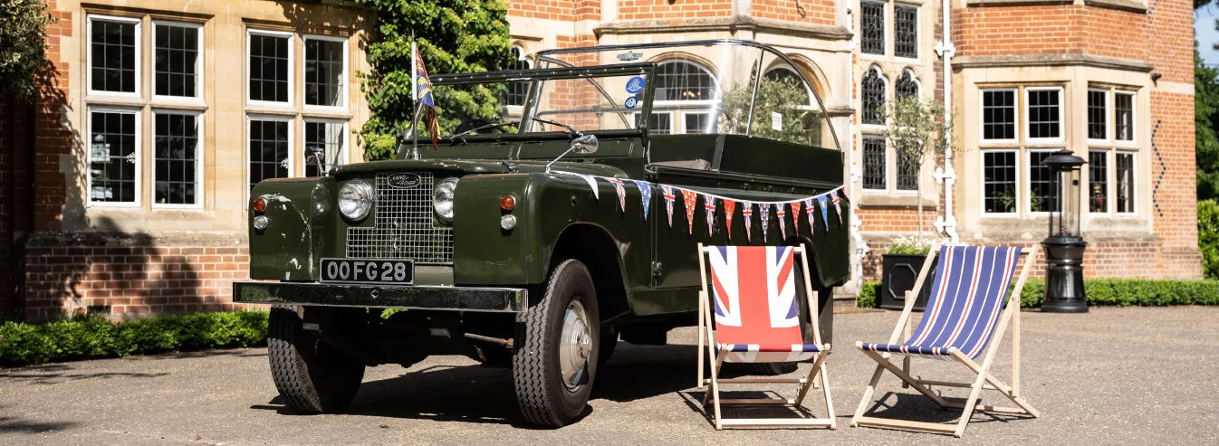 the queen's land rover