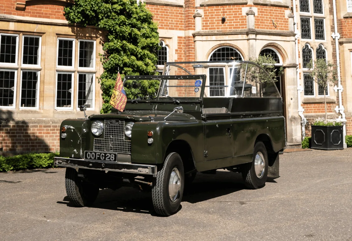 land rover at wedding venue