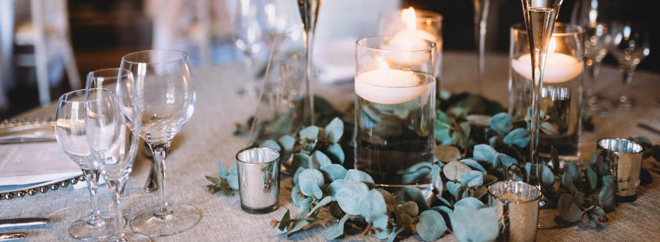table decoration at a winter wedding