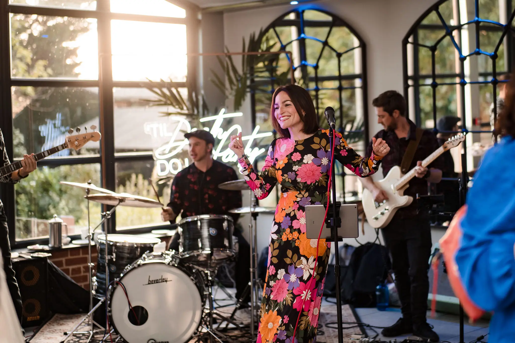 Band or DJ Performance at Your Wedding